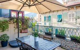 Bastione Central Apt With Charming Terrace